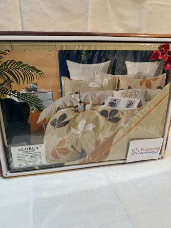 Постельное белья-Сатин хлопок 100%. Размер семейный. Цвет бежевый в цветочек фото 2